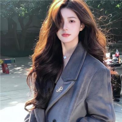 男性新娘子